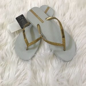 Ipanema flip flops